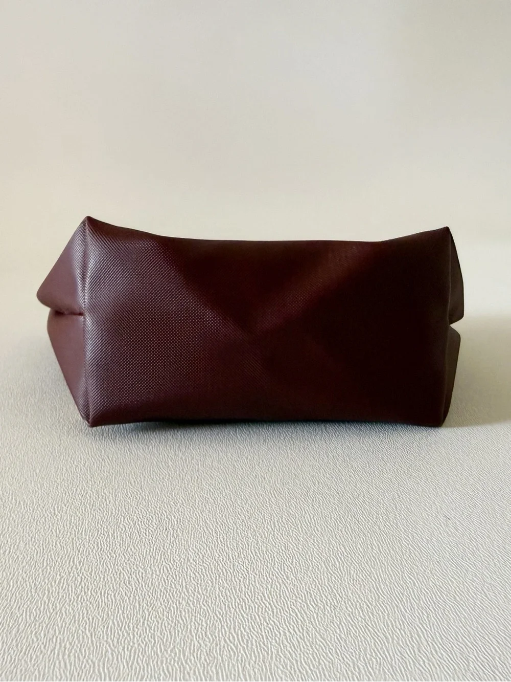 Jon Hart Chico Bag Burgundy Travel Pouch Cosmetic Case Personalized Hannah Small